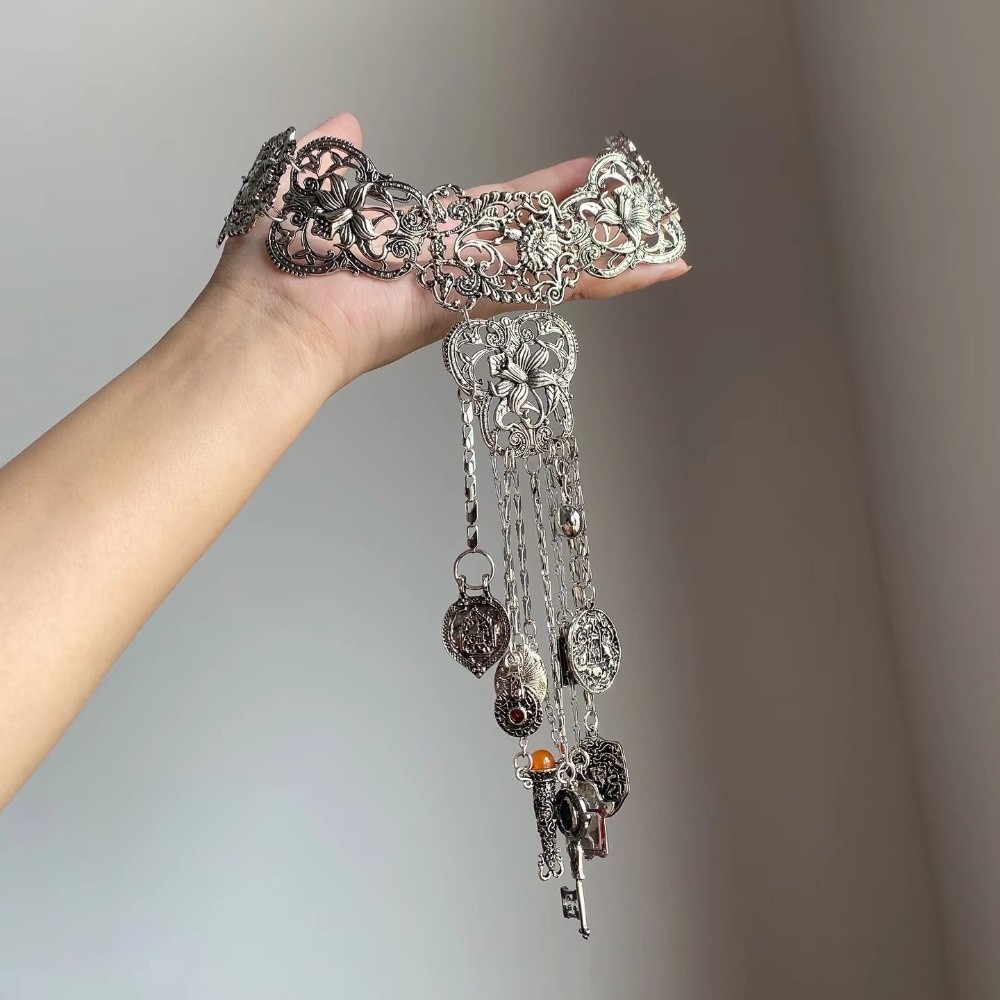 Y2K Ethnic Fashion - レトロロングボヘミアンネックレスエスニックスタイルタッセルデザインタッセルネックレス高価値メタル鎖骨チェーン女性用パーティーギフト