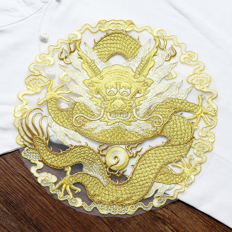 Ethnic Fashion Clothing - 金糸龍の円形生地パッチ、漢服や民族衣装、服飾品用