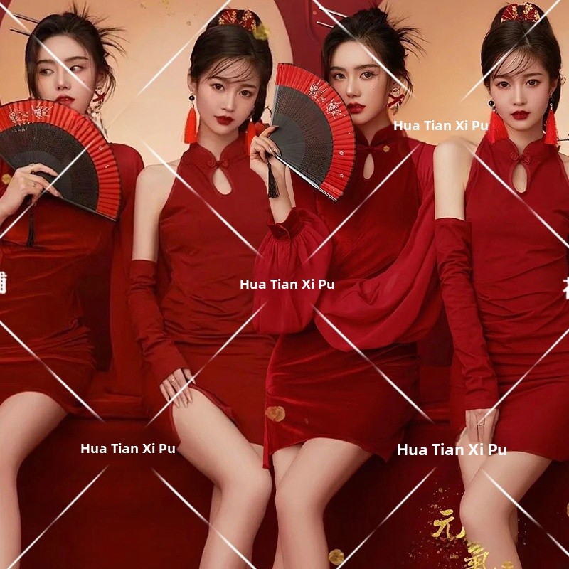 Ethnic Clothing & Online Fashion Store Khaadi Uk - 新年ヴィンテージ写真スタジオファッショナブルな親友ポートレート服エスニックトレンド個性的な若い女の子アール...