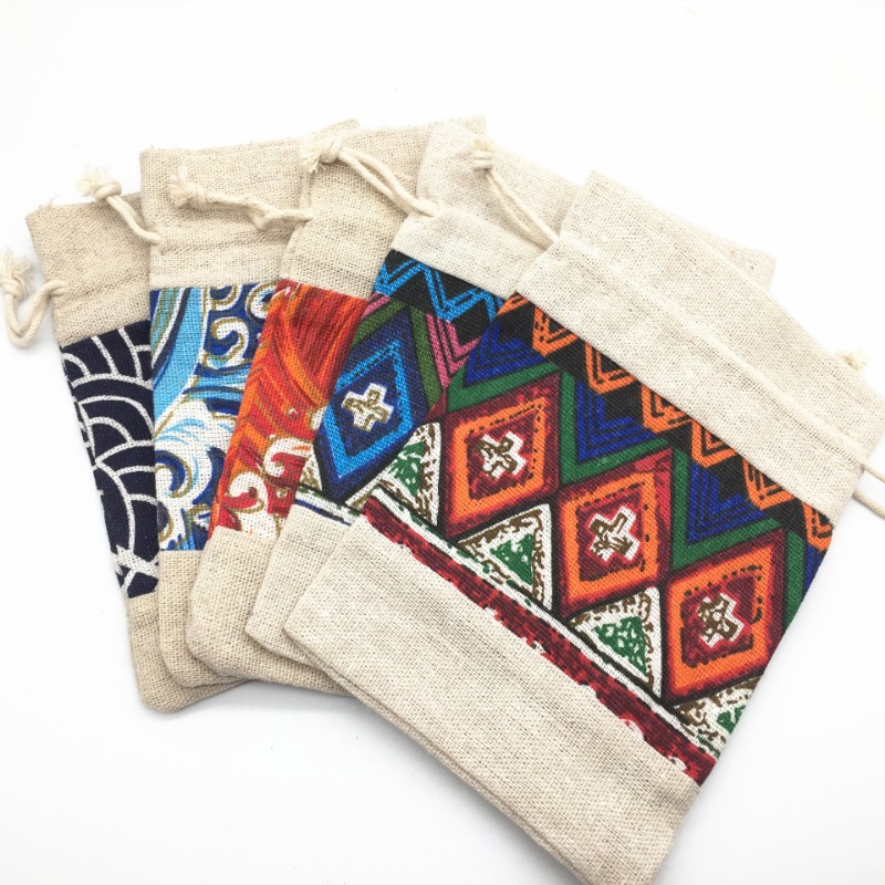 女性用巾着袋,エスニックスタイル,ジュエリーキー,イヤホンケ - Ethnic Fabric のレビューと価格