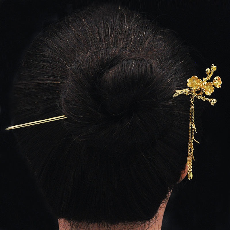 現代中国風金メッキ梅の花ヘアピン、金色のタッセル、揺れる動き - Ethnic Contemporary Fashion のレビューと価格